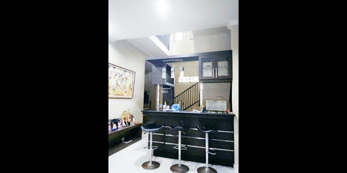 Rumah Mutiara Gading, Parit H. Husin 2, Pontianak, Kalimantan Barat Rumah Mutiara Gading, Parit H. Husin 2, Pontianak, Kalimantan Barat