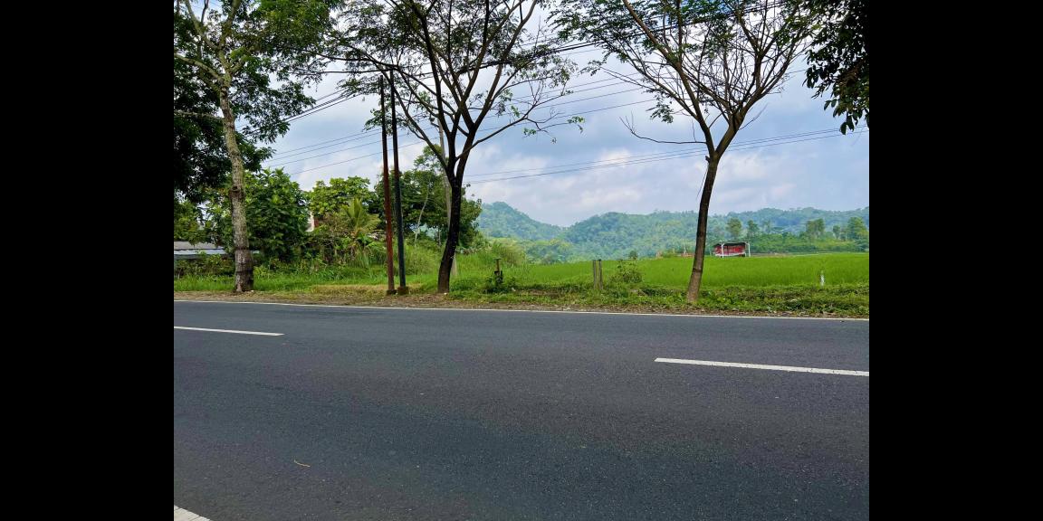 Dijual Rumah Villa Tepi Jl Raya Solo – Tawangmangu Karanganyar Dijual Rumah Villa Tepi Jl Raya Solo – Tawangmangu Karanganyar