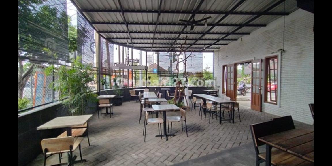 Jual Ruko atau Tempat Usaha di Raya Ahmad Dahlan Kediri Jual Ruko atau Tempat Usaha di Raya Ahmad Dahlan Kediri