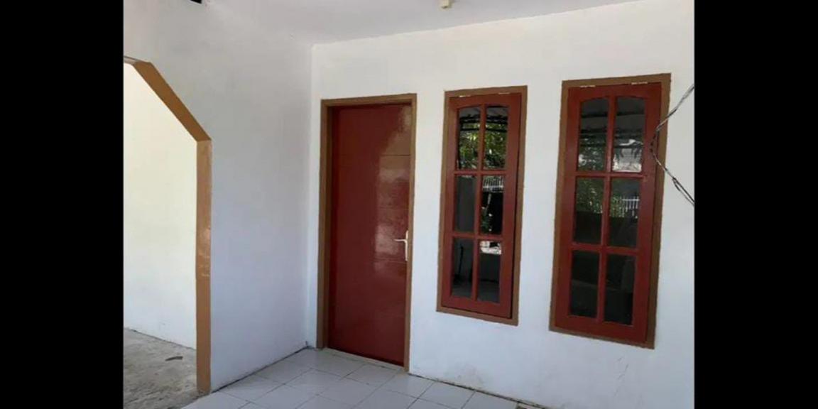 Sewa Rumah Kosong di Perumahan Wisma Indah Surabaya Sewa Rumah Kosong di Perumahan Wisma Indah Surabaya