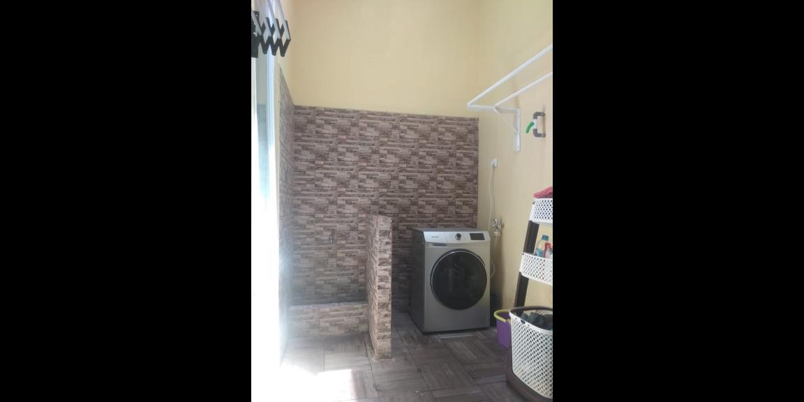 Over Kredit Rumah Flora Aryana Karawaci 1,5 Lt. Siap Huni + Full Furnished  Over Kredit Rumah Flora Aryana Karawaci 1,5 Lt. Siap Huni + Full Furnished