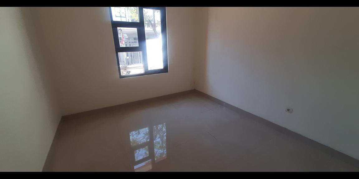 RUMAH BARU DI ARCAMANIK BANDUNG RUMAH BARU DI ARCAMANIK BANDUNG