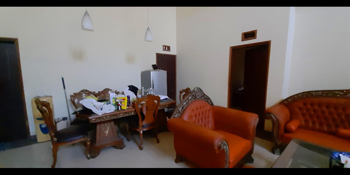 RUMAH MEWAH MAIN ROAD ARCAMANIK KOTA BANDUNG RUMAH MEWAH MAIN ROAD ARCAMANIK KOTA BANDUNG