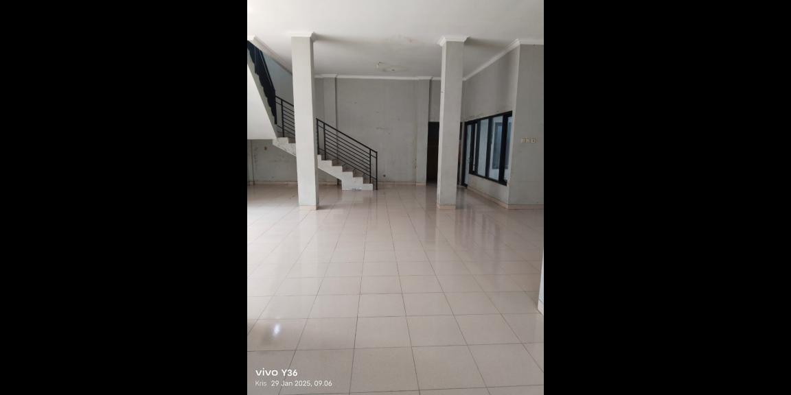 Rumah Strategis 2 Lantai Siap Buka Usaha Karanganyar Rumah Strategis 2 Lantai Siap Buka Usaha Karanganyar