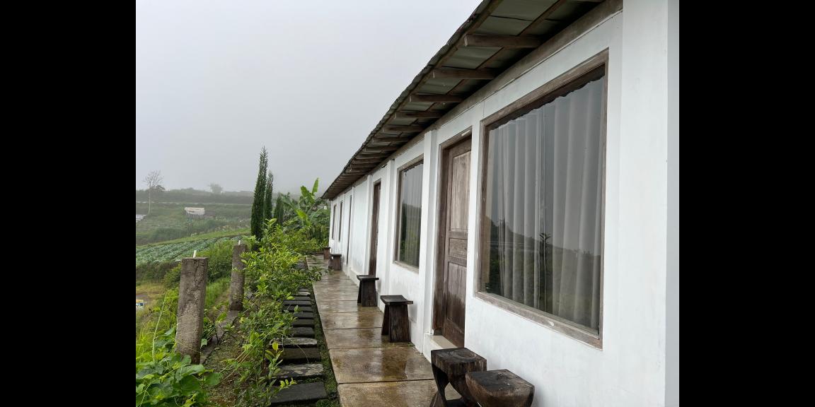 Villa Limasan Cocok untuk Cafe & Penginapan Kemuning  Villa Limasan Cocok untuk Cafe & Penginapan Kemuning