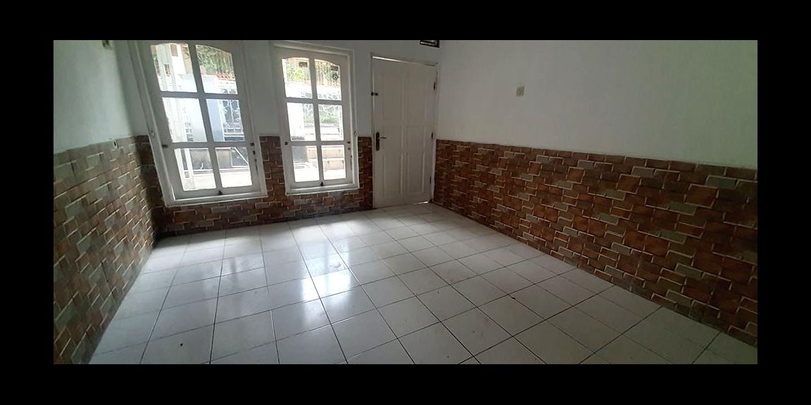 RUMAH 2 KAMAR TIDUR 2 KAMAR MANDI DENGAN CARPORT DI SIMPAY ASIH CIJAMBE BANDUNG RUMAH 2 KAMAR TIDUR 2 KAMAR MANDI DENGAN CARPORT DI SIMPAY ASIH CIJAMBE BANDUNG