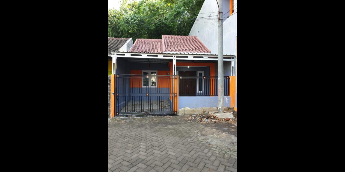 Rumah Murah Siap Huni Hanya 400 Jutaan Alam Buring Inside Kota Malang Rumah Murah Siap Huni Hanya 400 Jutaan Alam Buring Inside Kota Malang