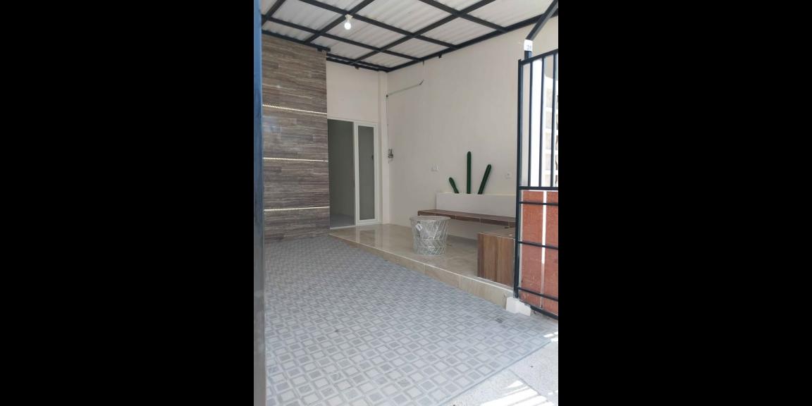 Rumah Baru Renovasi Siap Huni Lokasi Wonorejo Selatan Rungkut Surabaya Rumah Baru Renovasi Siap Huni Lokasi Wonorejo Selatan Rungkut Surabaya