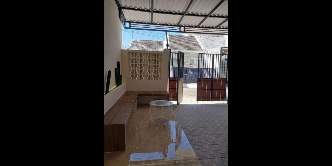 Rumah Baru Renovasi Siap Huni Lokasi Wonorejo Selatan Rungkut Surabaya Rumah Baru Renovasi Siap Huni Lokasi Wonorejo Selatan Rungkut Surabaya