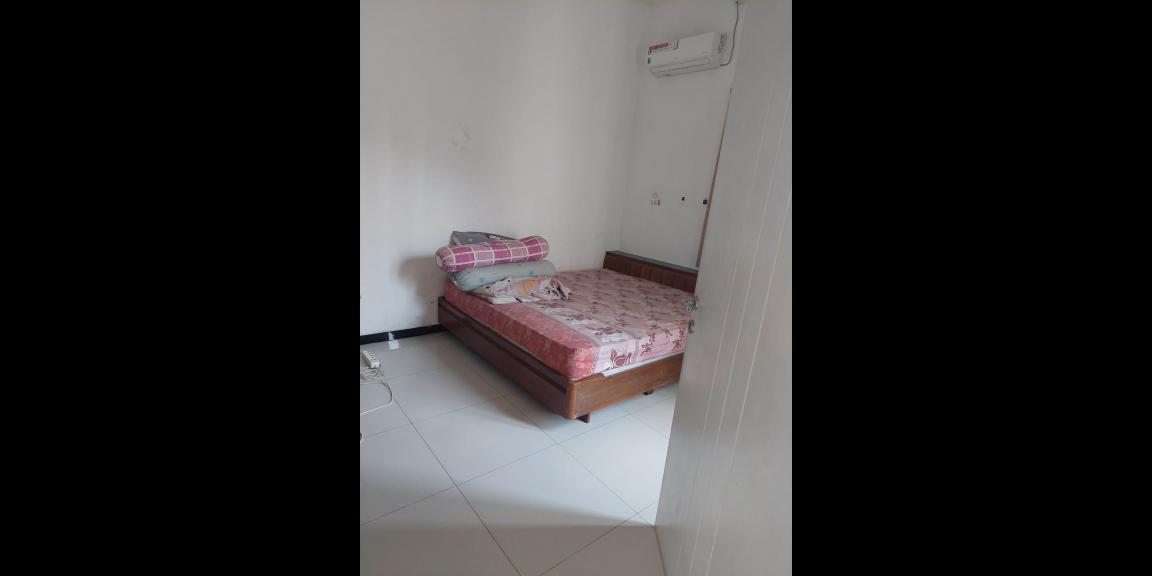 Rumah Semi Furnished di Tenggilis Rungkut dekat Jemursari sier Surabaya Rumah Semi Furnished di Tenggilis Rungkut dekat Jemursari sier Surabaya
