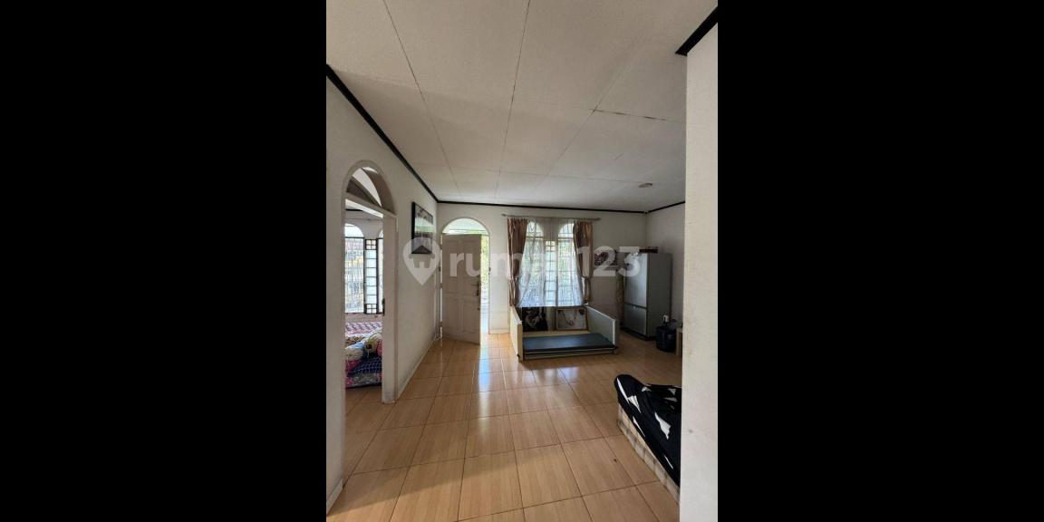 Dijual Rumah 2 Lantai di Golf Barat, Kota Bandung Dijual Rumah 2 Lantai di Golf Barat, Kota Bandung