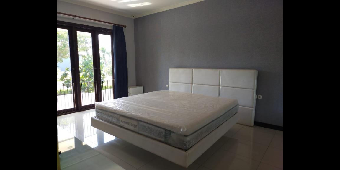 Jual Rumah Minimalis Blok Favorit di Graha Family Surabaya Jual Rumah Minimalis Blok Favorit di Graha Family Surabaya