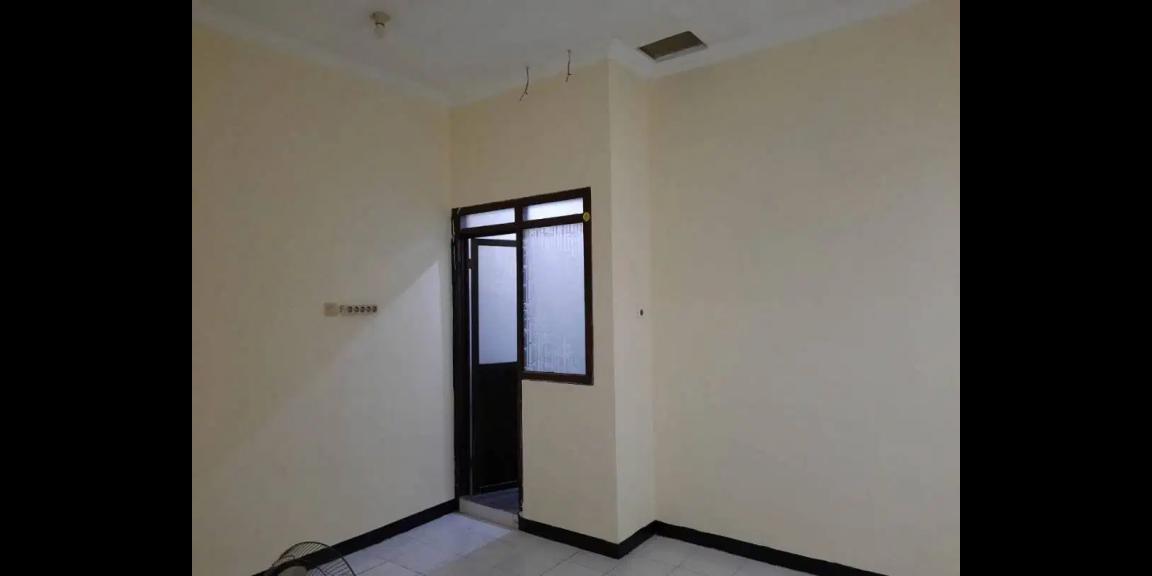 Rumah Rungkut Mapan Tengah SHM di Kota Surabaya Siap Huni Rumah Rungkut Mapan Tengah SHM di Kota Surabaya Siap Huni