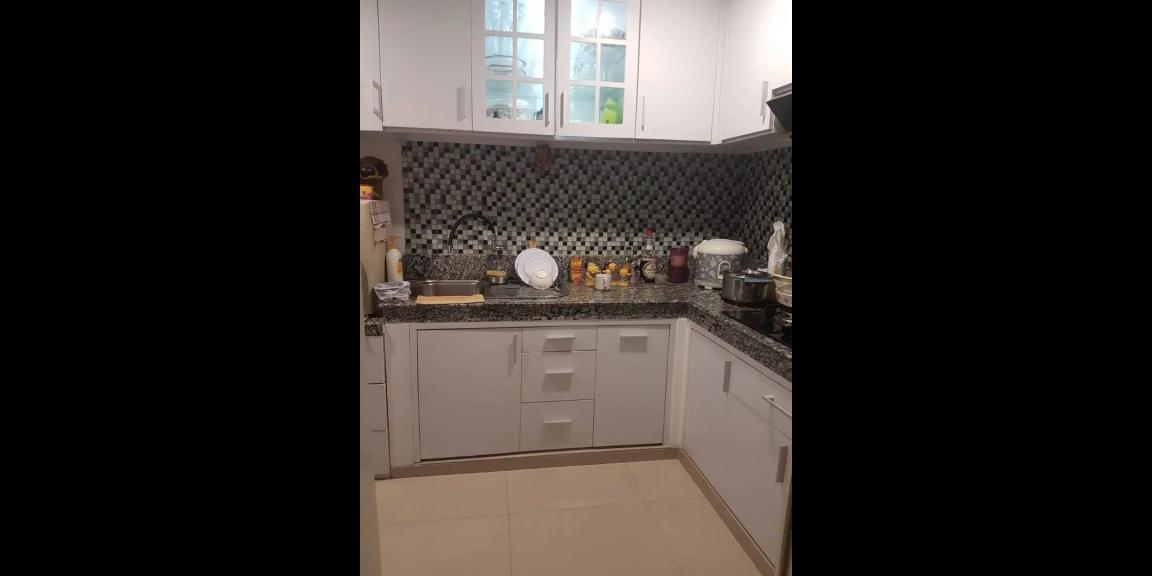 Rumah Mewah Minimalis di Perumahan Galaxy Araya Surabaya Rumah Mewah Minimalis di Perumahan Galaxy Araya Surabaya