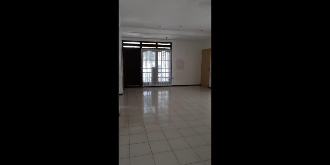 Jual Rumah Shm di Jalan Kendangsari Daerah Tenggilis Jual Rumah Shm di Jalan Kendangsari Daerah Tenggilis