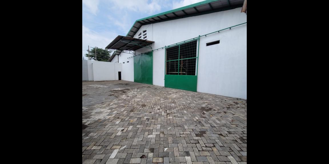Gudang Strategis Kawasan Asemrowo Jalan Raya Tanjungsari Gudang Strategis Kawasan Asemrowo Jalan Raya Tanjungsari
