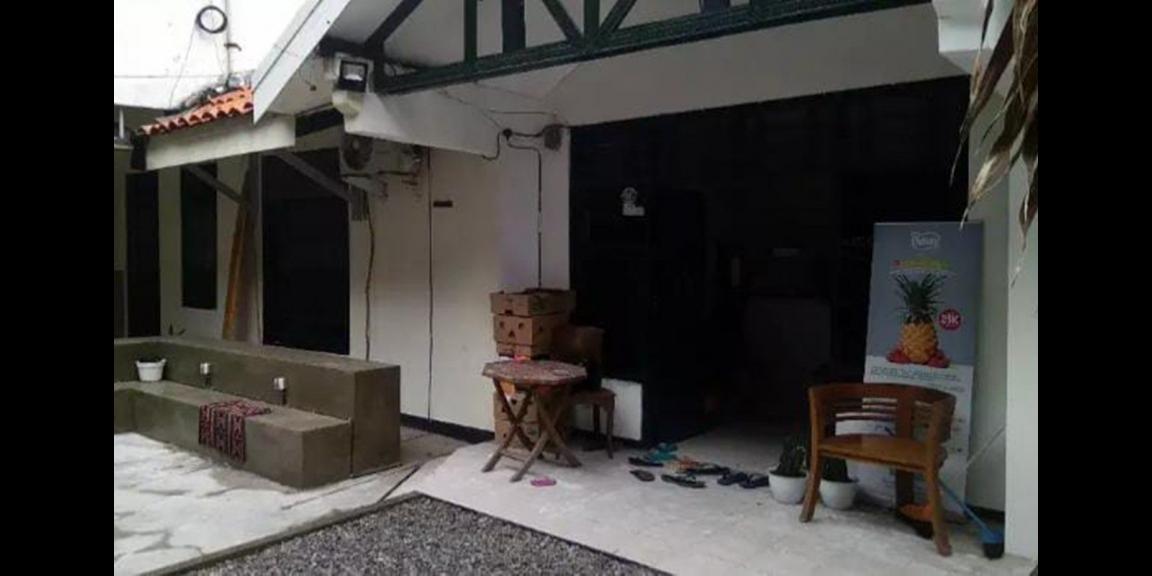 Rumah Luas SHM di Perumahan Taman Gayungsari Timur Rumah Luas SHM di Perumahan Taman Gayungsari Timur