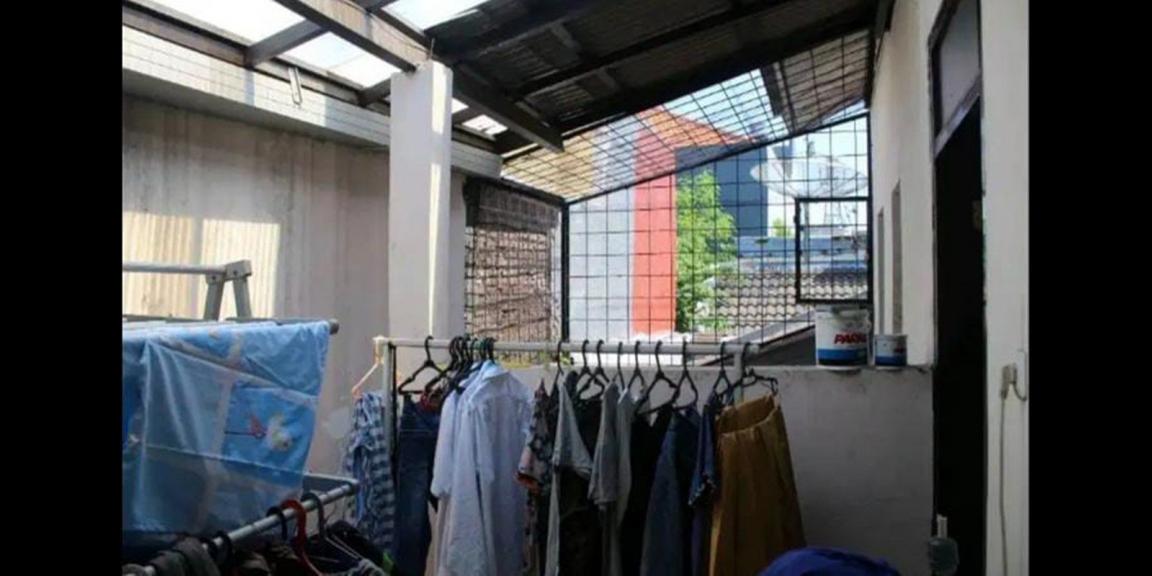 Rumah Semolowaru Sangat Bagus di Klampis Semolo Tengah Rumah Semolowaru Sangat Bagus di Klampis Semolo Tengah