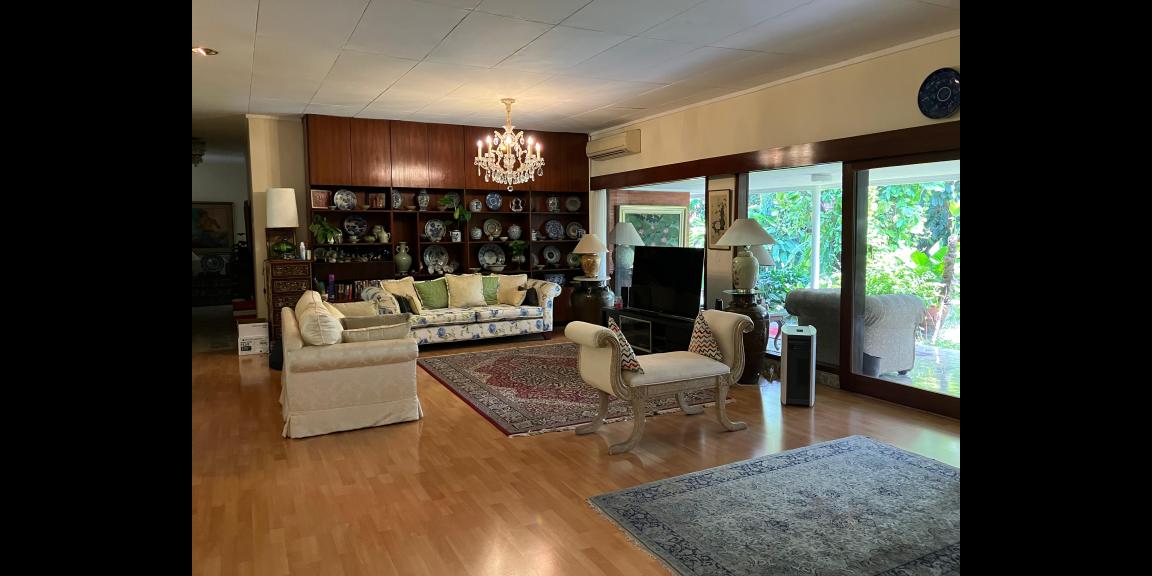 Dijual Rumah Luas di Jalan Bangka, Jakarta Selatan Dijual Rumah Luas di Jalan Bangka, Jakarta Selatan