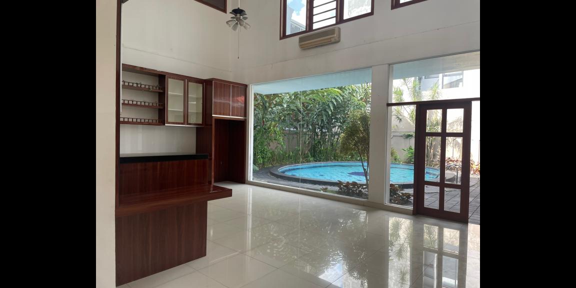 Dijual Rumah Mewah di Pondok Indah, Jakarta Selatan Dijual Rumah Mewah di Pondok Indah, Jakarta Selatan