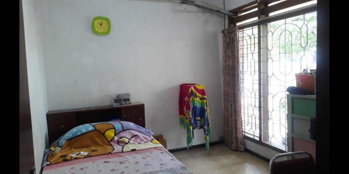 Rumah Luas Strategis di Jalan Margorejo Indah Surabaya Rumah Luas Strategis di Jalan Margorejo Indah Surabaya