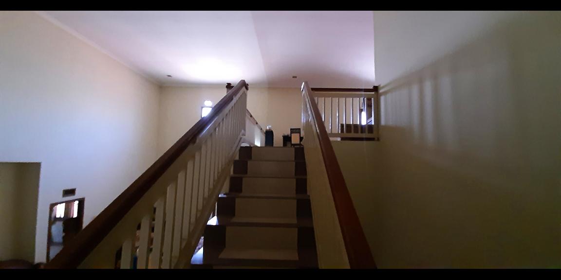 RUMAH MEWAH MAIN ROAD ARCAMANIK KOTA BANDUNG RUMAH MEWAH MAIN ROAD ARCAMANIK KOTA BANDUNG