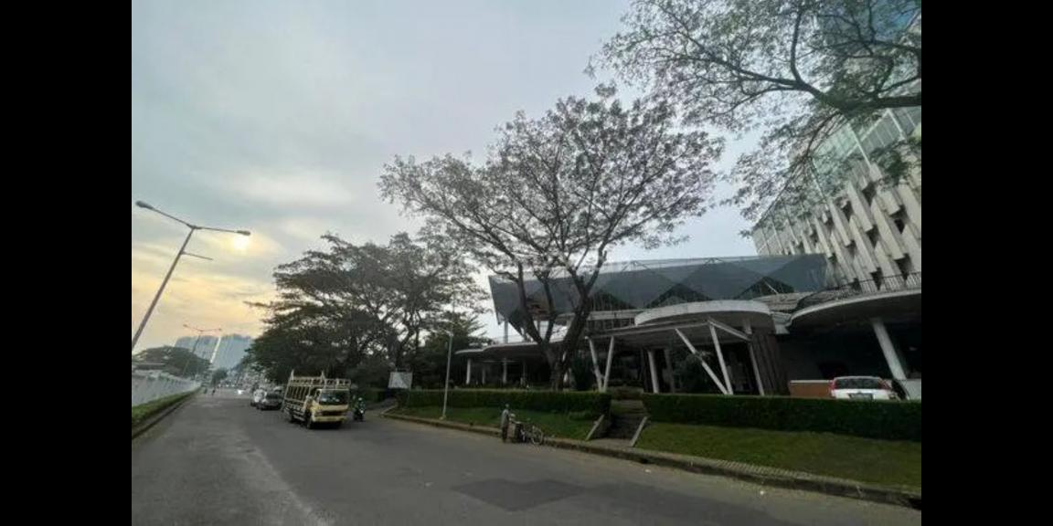 Jual Gedung 7 Lantai Murah di Gading Serpong Tangerang Good Invest Only Jual Gedung 7 Lantai Murah di Gading Serpong Tangerang Good Invest Only