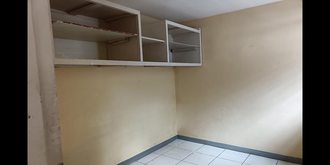 RUMAH GAYA AMERICAN CLASSIC 3 KAMAR TIDUR DUA KAMAR MANDI DENGAN CARPORT DI ARCAMANIK BANDUNG RUMAH GAYA AMERICAN CLASSIC 3 KAMAR TIDUR DUA KAMAR MANDI DENGAN CARPORT DI ARCAMANIK BANDUNG