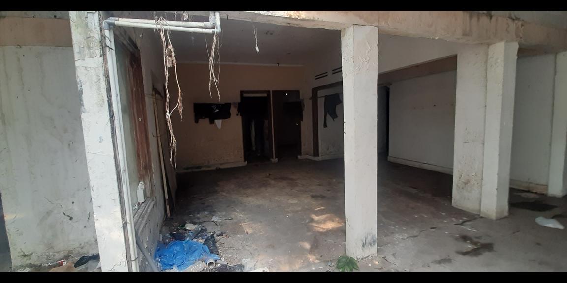 RUMAH HITUNG TANAH MAIN ROAD DAGO (IR.H. DJUANDA) BANDUNG RUMAH HITUNG TANAH MAIN ROAD DAGO (IR.H. DJUANDA) BANDUNG