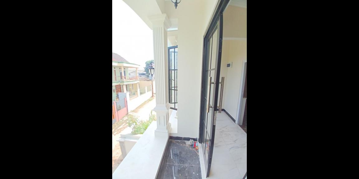 Rumah Sangat Mewah 2 lantai lokasi dalam kav IIP kalimulya Depok Rumah Sangat Mewah 2 lantai lokasi dalam kav IIP kalimulya Depok