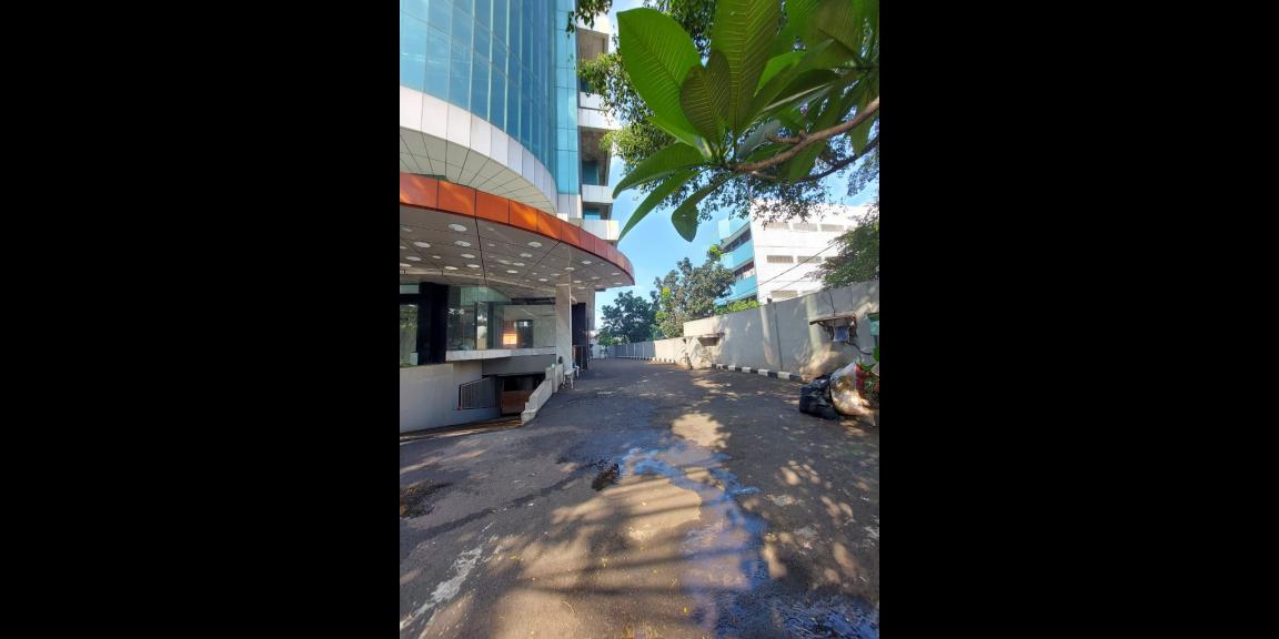 Gedung Baru lt 1640 m2 Di Mampang Prapatan , Jakarta selatan murah Gedung Baru lt 1640 m2 Di Mampang Prapatan , Jakarta selatan murah