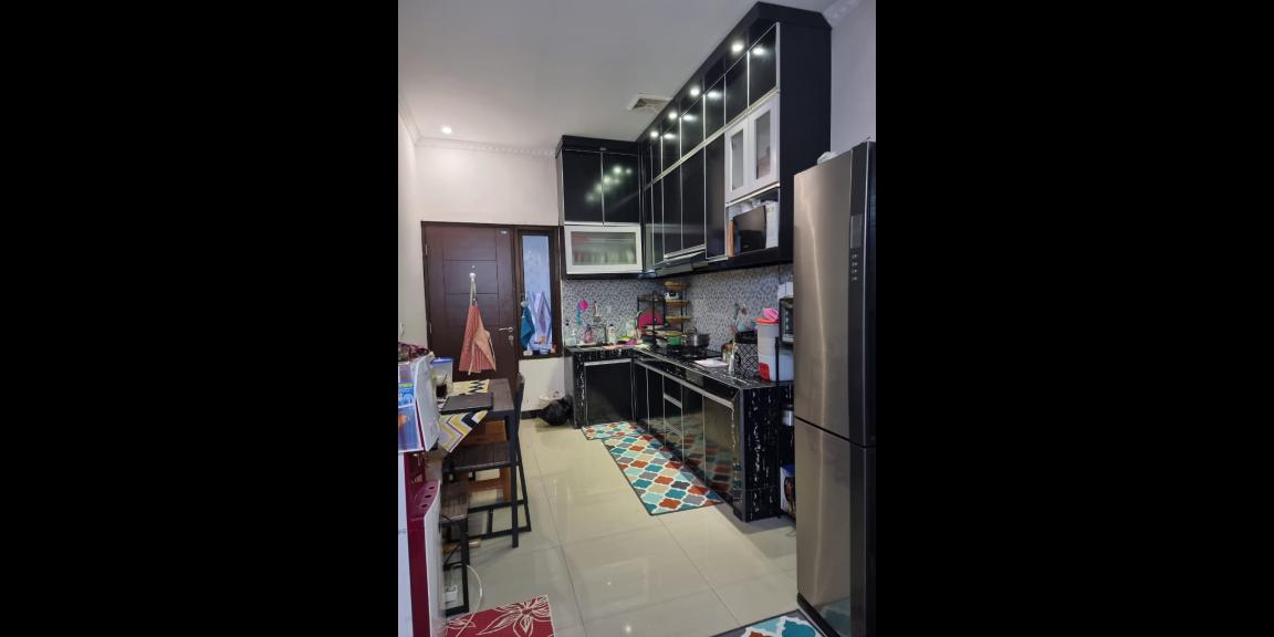 Dijual rumah fully furnished di bogor, bagus, terawat, posisi hook, 2,5 lantai, 6 kamar tidur, siap huni Dijual rumah fully furnished di bogor, bagus, terawat, posisi hook, 2,5 lantai, 6 kamar tidur, siap huni