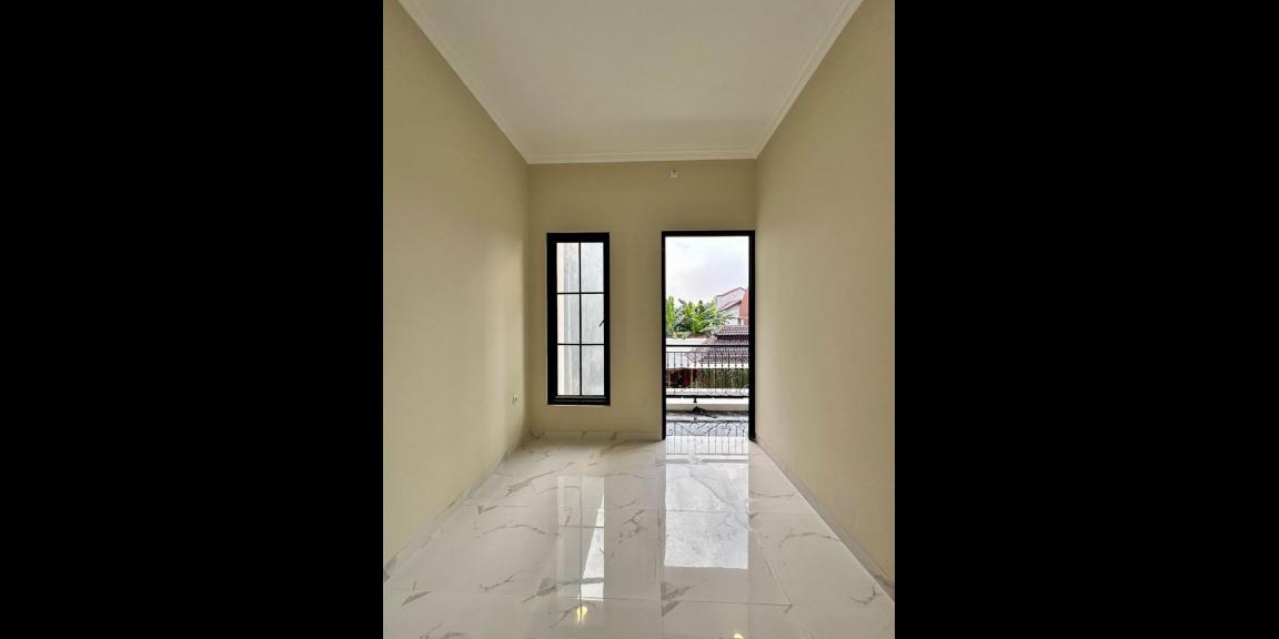 Rumah Cluster Klasik Mewah 2 Lantai dekat kawasan Juanda Depok Rumah Cluster Klasik Mewah 2 Lantai dekat kawasan Juanda Depok