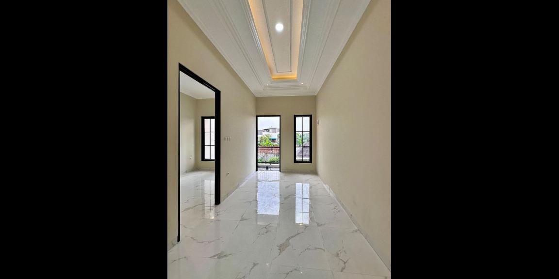 Rumah Cluster Klasik Mewah 2 Lantai dekat kawasan Juanda Depok Rumah Cluster Klasik Mewah 2 Lantai dekat kawasan Juanda Depok