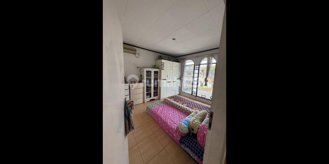 Dijual Rumah 2 Lantai di Golf Barat, Kota Bandung Dijual Rumah 2 Lantai di Golf Barat, Kota Bandung