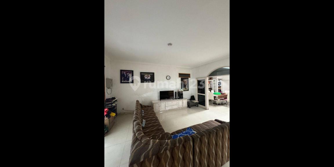 Dijual Rumah 2 Lantai di Golf Barat, Kota Bandung Dijual Rumah 2 Lantai di Golf Barat, Kota Bandung