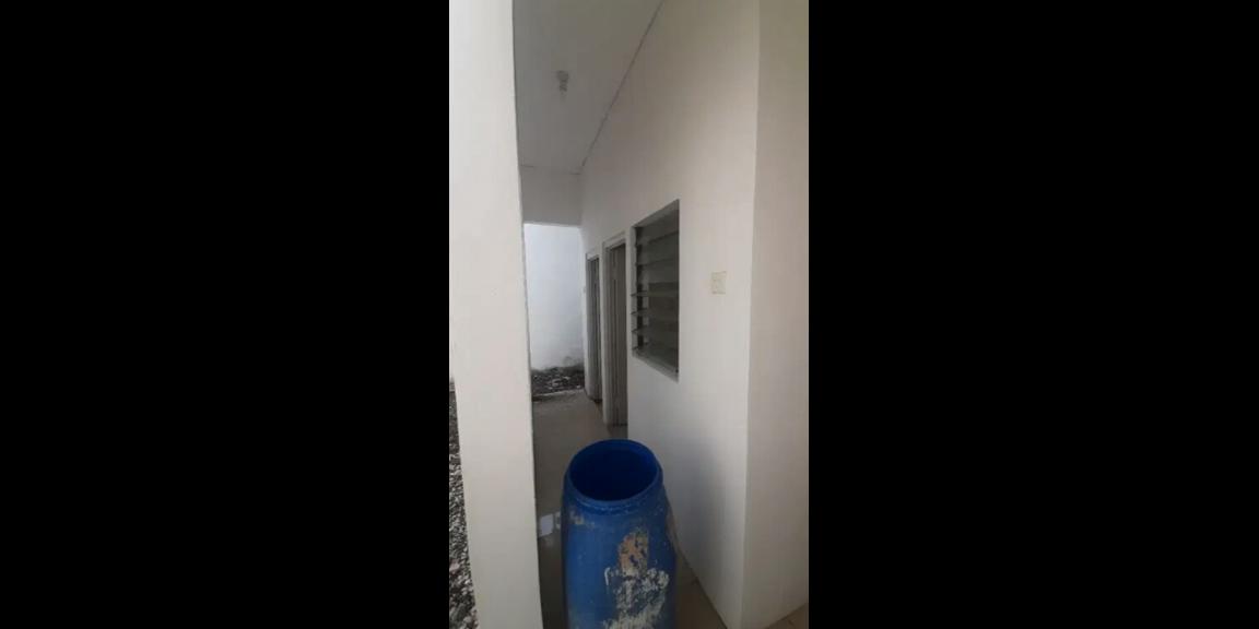 Rumah Baru Siap Huni Kawasan Perumahan Wisma Lidah Kulon Rumah Baru Siap Huni Kawasan Perumahan Wisma Lidah Kulon