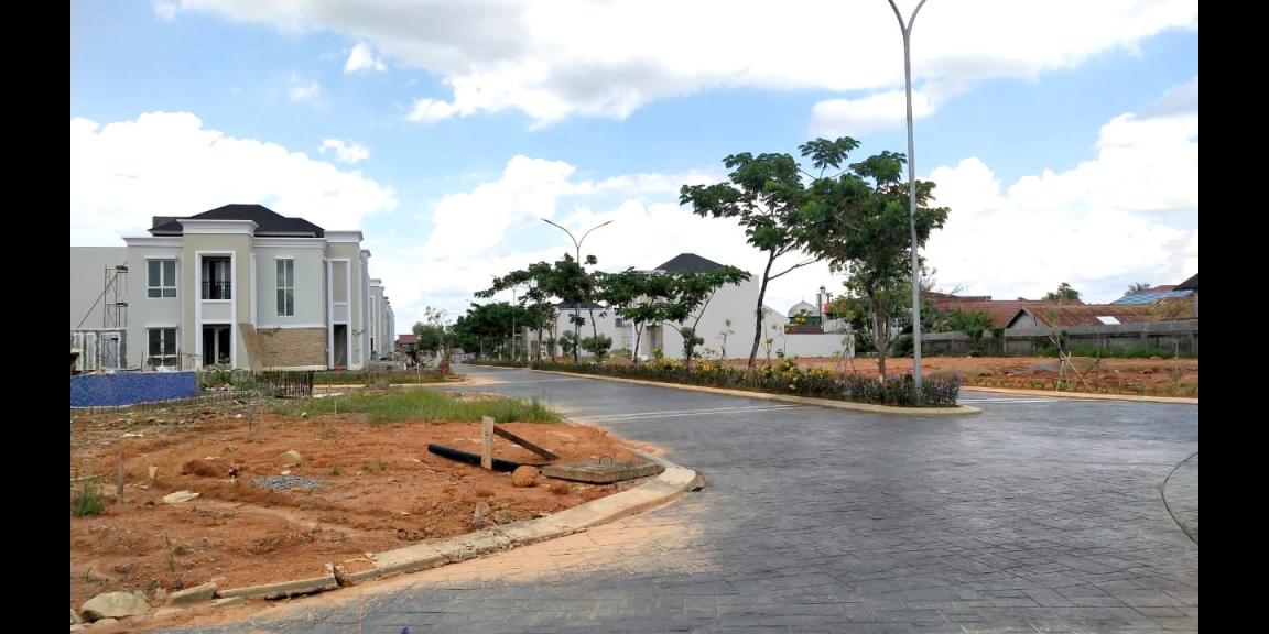 Rumah Green Synthesis, Pontianak, Kalimantan Barat Rumah Green Synthesis, Pontianak, Kalimantan Barat