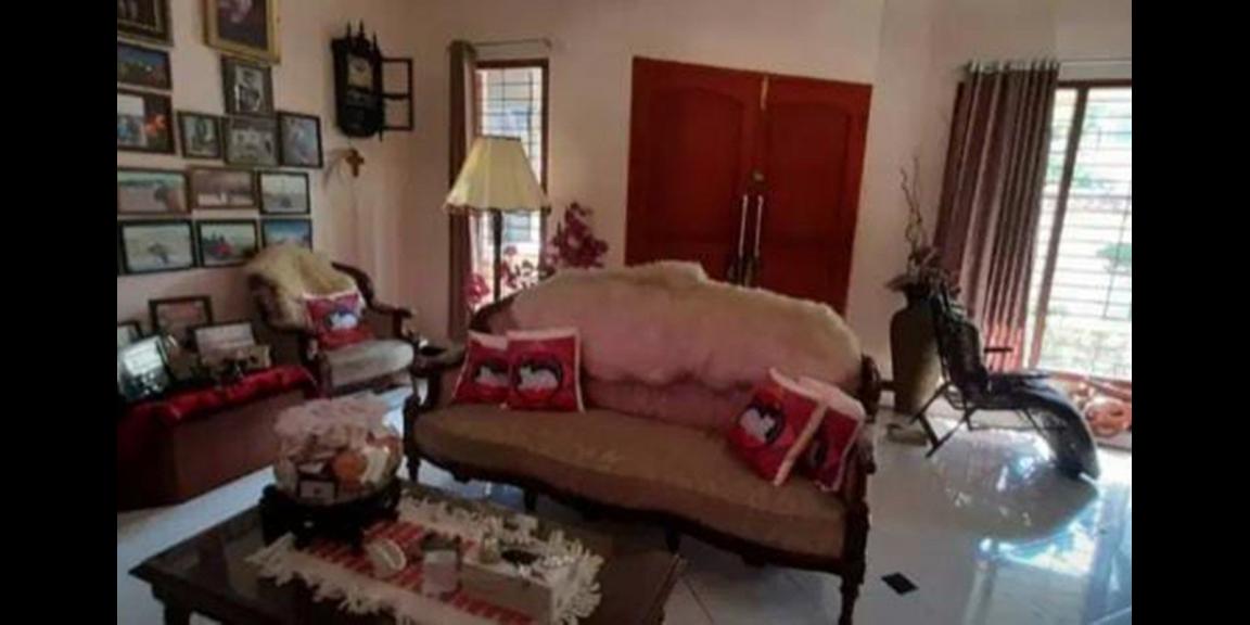 Rumah Mewah Jalan Prapen Indah Daerah Tenggilis Mejoyo Rumah Mewah Jalan Prapen Indah Daerah Tenggilis Mejoyo