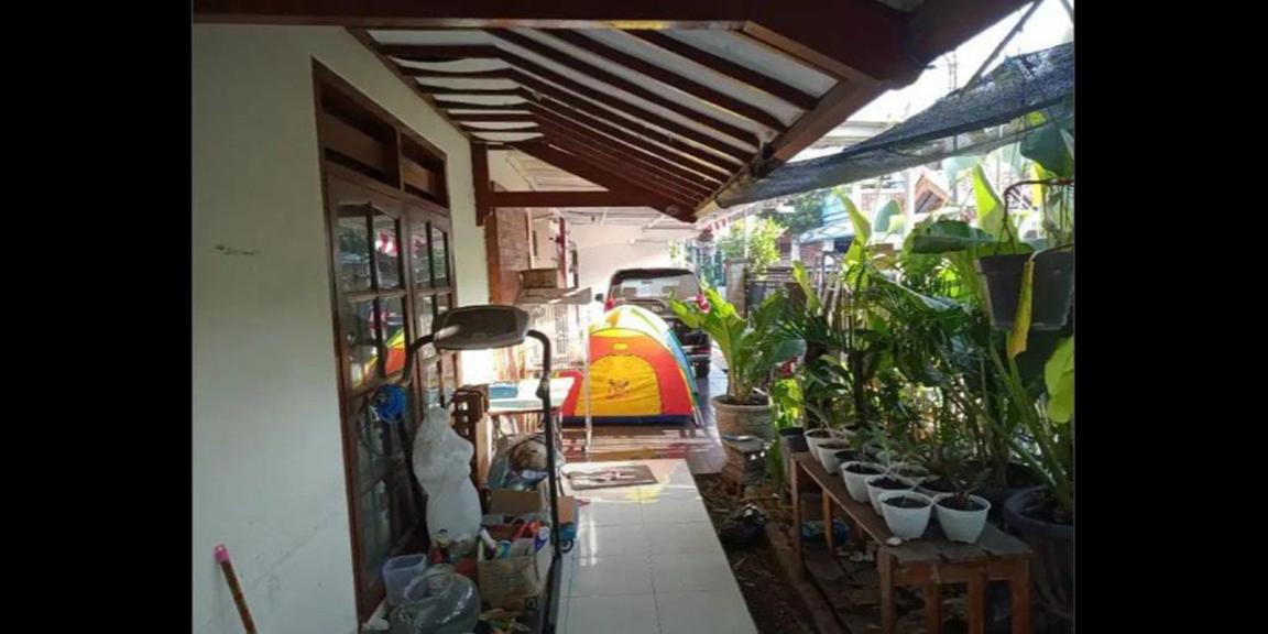 Rumah Pojok Semolowaru Elok Daerah Sukolilo Siap Huni Rumah Pojok Semolowaru Elok Daerah Sukolilo Siap Huni