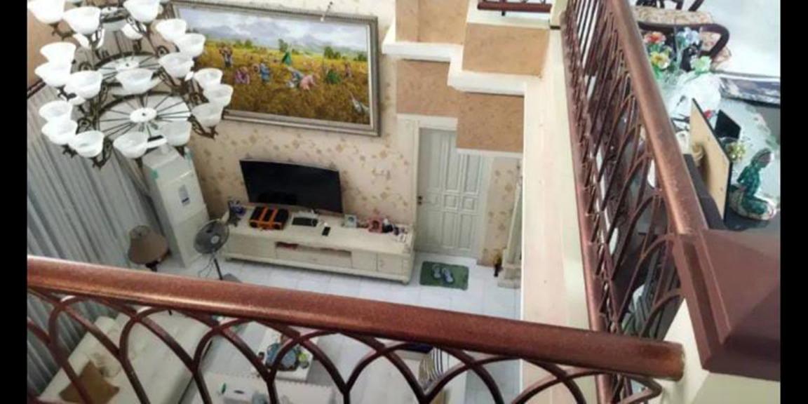 Rumah Mewah Rungkut Asri Daerah Rungkut Surabaya Rumah Mewah Rungkut Asri Daerah Rungkut Surabaya