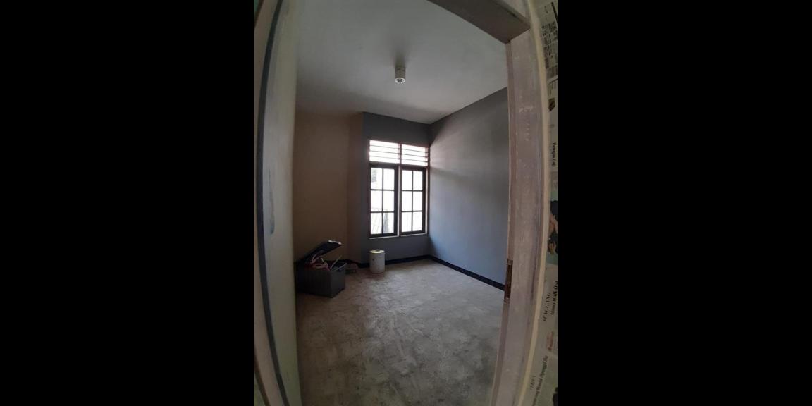 Rumah Super Murah Baru Renovasi di Kutisari Indah Utara Kota Surabaya Rumah Super Murah Baru Renovasi di Kutisari Indah Utara Kota Surabaya