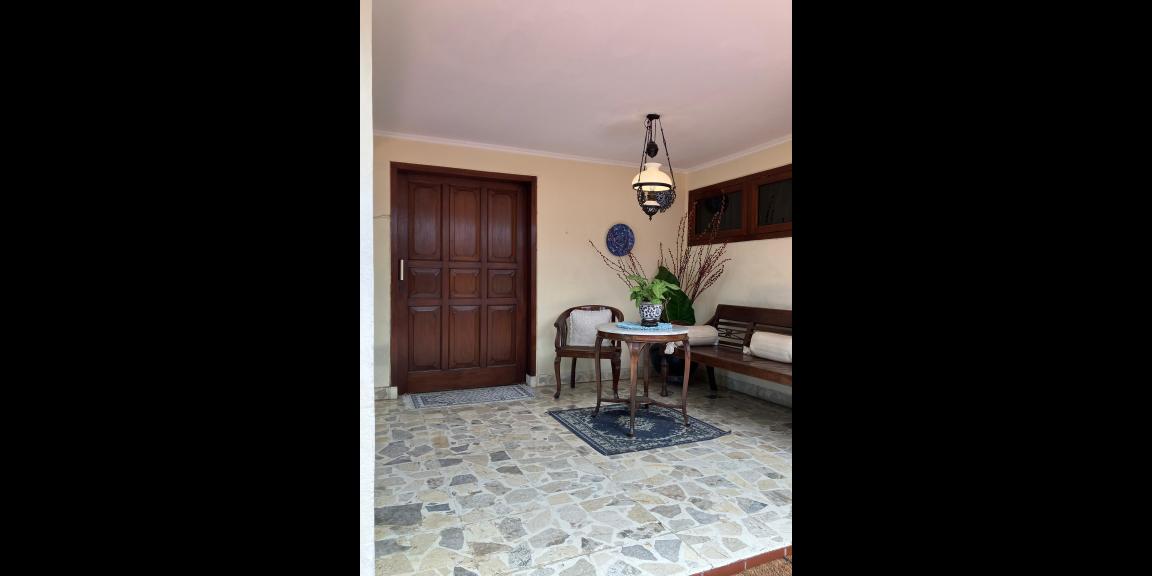 Dijual Rumah Luas di Jalan Bangka, Jakarta Selatan Dijual Rumah Luas di Jalan Bangka, Jakarta Selatan