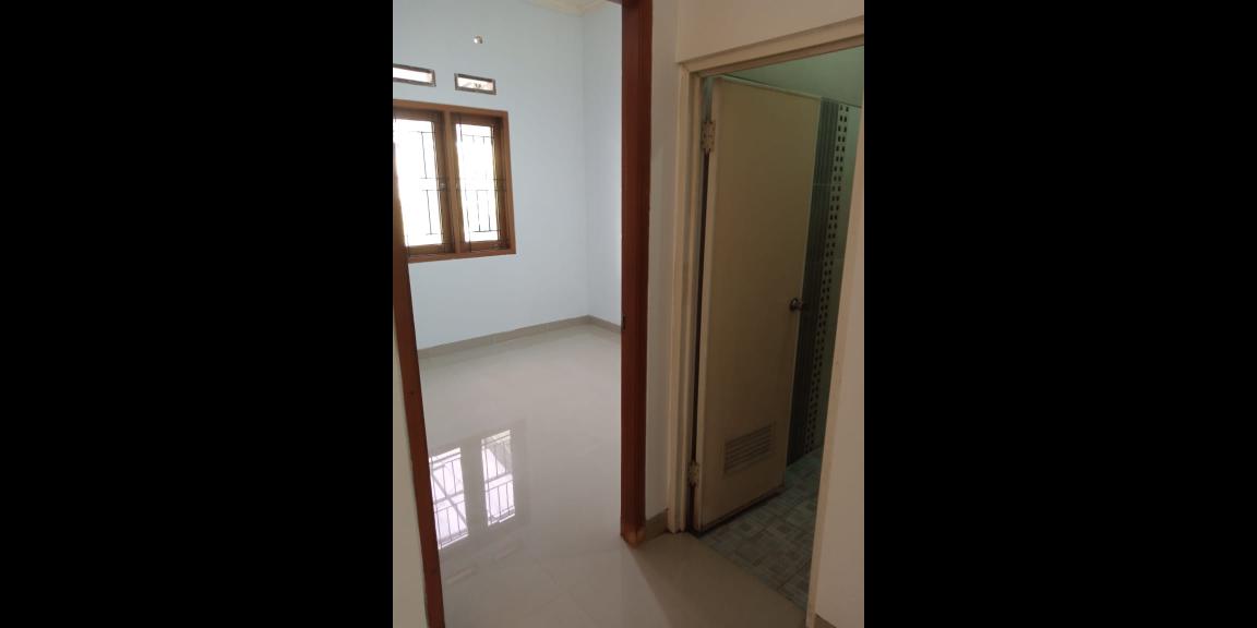 RUMAH DIKONTRAKKAN KAVLING UI TIMUR, TANAH BARU, BEJI, DEPOK RUMAH DIKONTRAKKAN KAVLING UI TIMUR, TANAH BARU, BEJI, DEPOK