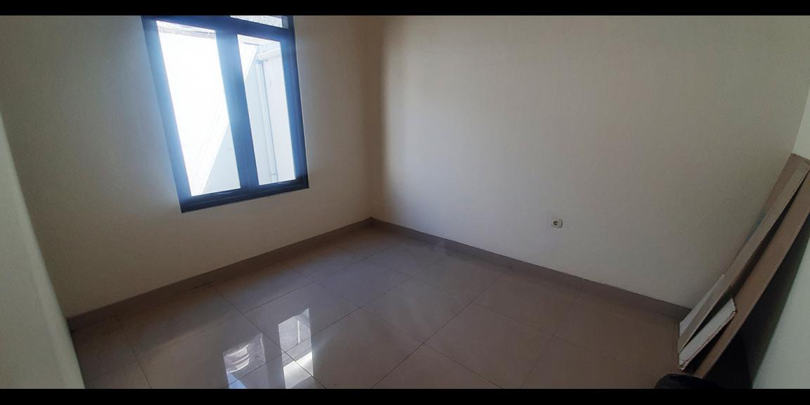 RUMAH BARU DI ARCAMANIK BANDUNG RUMAH BARU DI ARCAMANIK BANDUNG