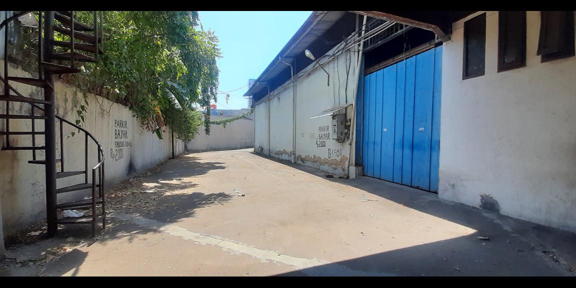 GEDUNG MULTI GUNA HITUNG TANAH MAIN ROAD SOEKARNO-HATTA BANDUNG GEDUNG MULTI GUNA HITUNG TANAH MAIN ROAD SOEKARNO-HATTA BANDUNG