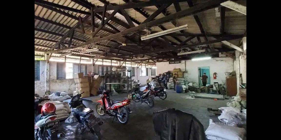 Jual Gudang Kosong Strategis di Jalan Raya Mastrip Surabaya Jual Gudang Kosong Strategis di Jalan Raya Mastrip Surabaya