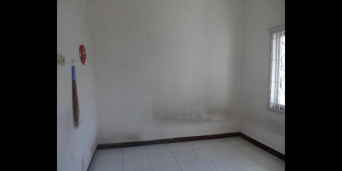 Jual Rumah 2 Lantai di Lebak Indah Mas Kota Surabaya Jual Rumah 2 Lantai di Lebak Indah Mas Kota Surabaya