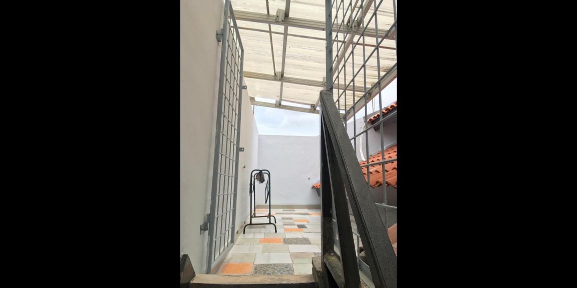 Jual Rumah Mewah 2 Lantai kawasan Pucang Anom Surabaya Jual Rumah Mewah 2 Lantai kawasan Pucang Anom Surabaya