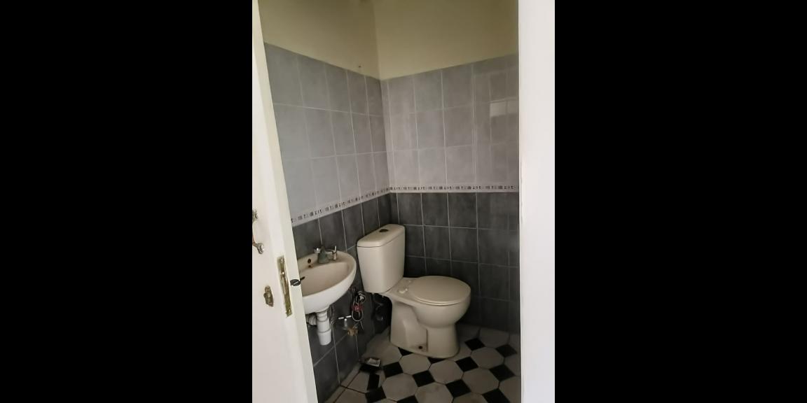 RUMAH GAYA AMERICAN CLASSIC 3 KAMAR TIDUR DUA KAMAR MANDI DENGAN CARPORT DI ARCAMANIK BANDUNG RUMAH GAYA AMERICAN CLASSIC 3 KAMAR TIDUR DUA KAMAR MANDI DENGAN CARPORT DI ARCAMANIK BANDUNG